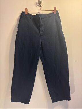 GAP Straight Leg Pants in Navy Blue